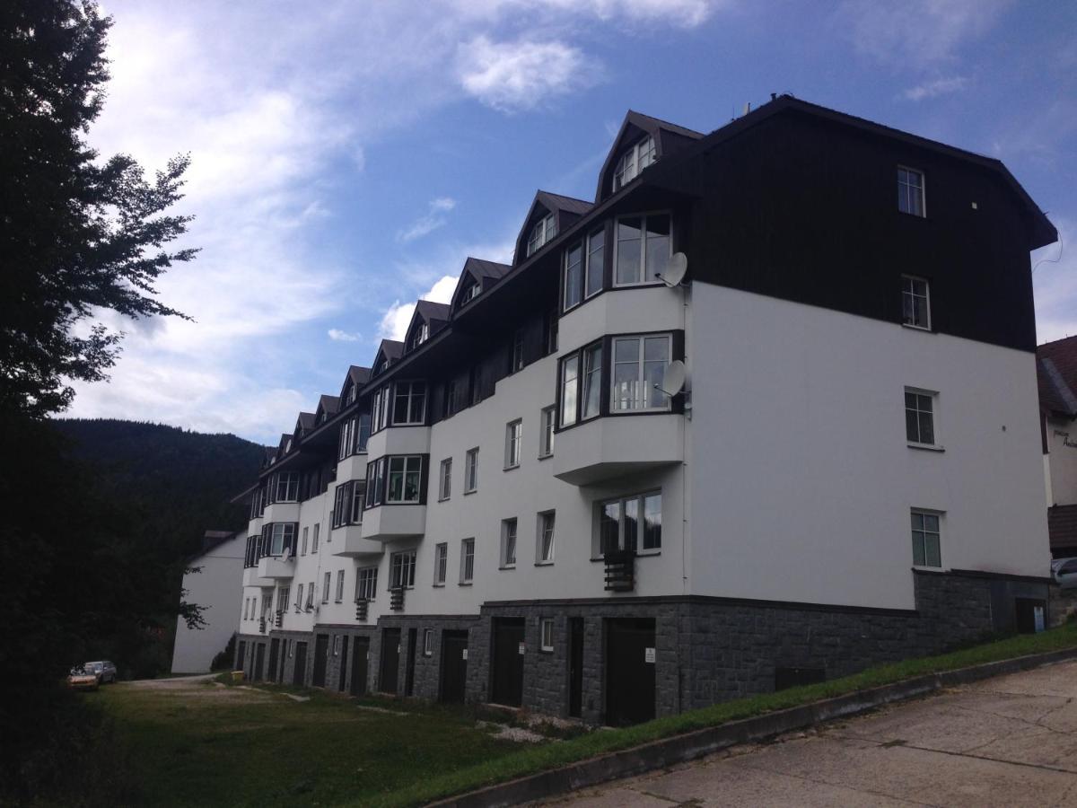 Apartments Monika Špindlerŭv Mlýn Dış mekan fotoğraf